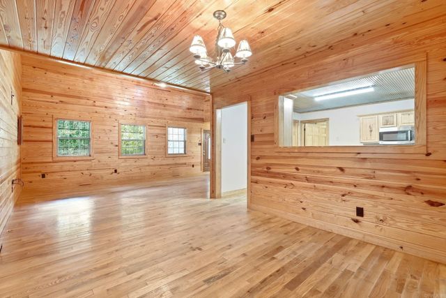 18500 Vimy Ridge Road, Alexander, AR 72002