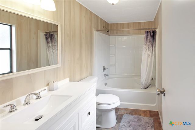 1155 Pecan Circle, Canyon Lake, TX 78133