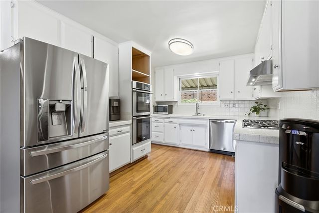 20727 Germain, Chatsworth, CA 91311