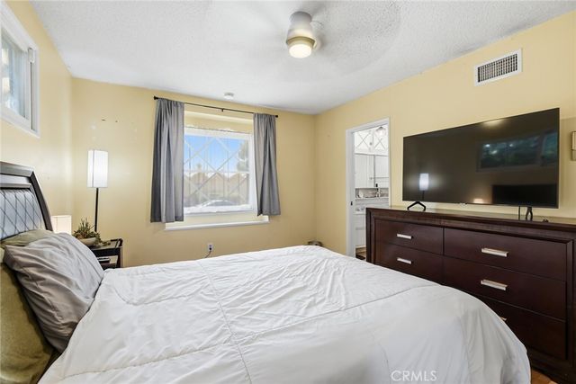 20727 Germain, Chatsworth, CA 91311