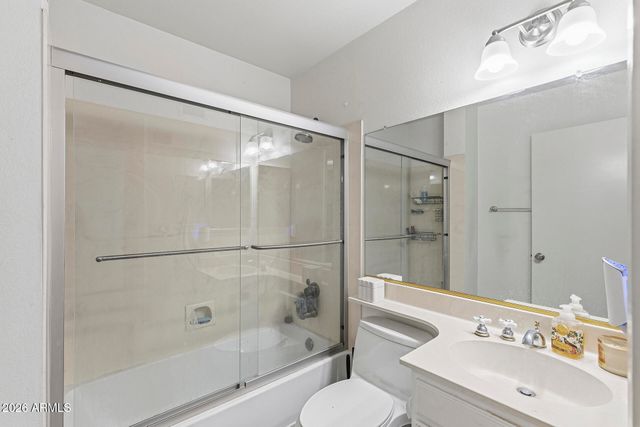 12238 S SHOSHONI Drive, Phoenix, AZ 85044