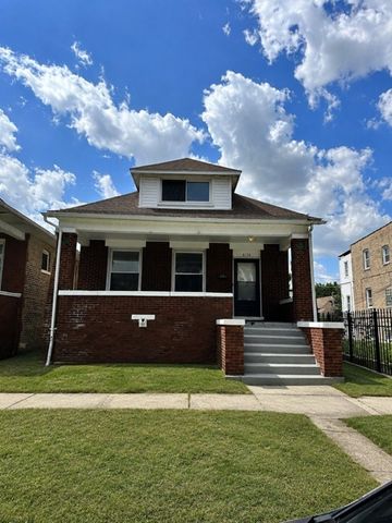 6134 S CAMPBELL Avenue, Chicago, IL 60629