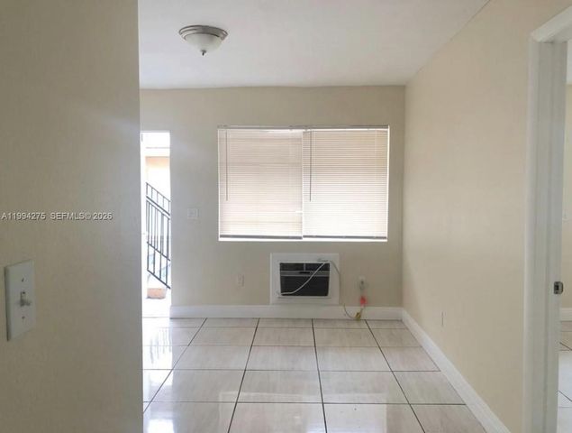 1940 Washington Ave 15, Opa-locka, FL 33054