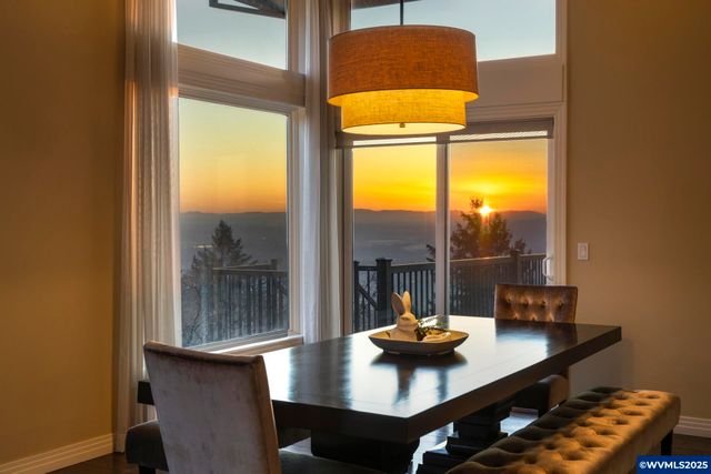 11925 NE Lauren Ln, Newberg, OR 97132