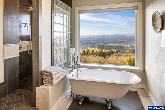 11925 NE Lauren Ln, Newberg, OR 97132