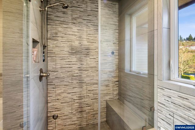 11925 NE Lauren Ln, Newberg, OR 97132