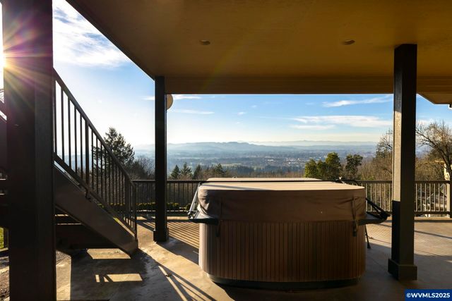 11925 NE Lauren Ln, Newberg, OR 97132