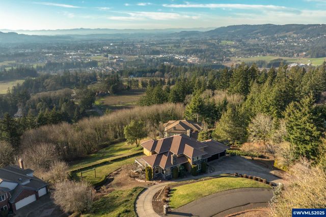 11925 NE Lauren Ln, Newberg, OR 97132