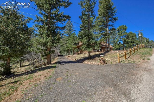 4530 Hagerman Avenue, Cascade, CO 80809