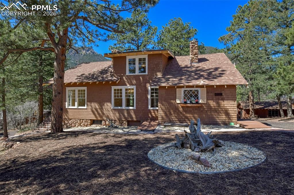 4530 Hagerman Avenue, Cascade, CO 80809