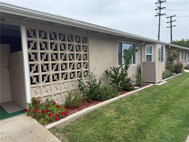 1260 Northwood Rd. 7-164H, Seal Beach, CA 90740