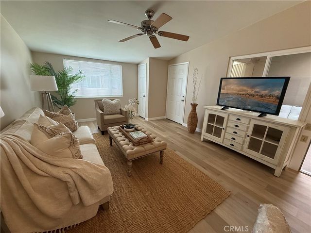 1260 Northwood Rd. 7-164H, Seal Beach, CA 90740