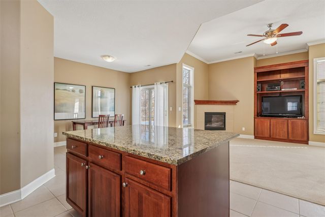 645 65th Place 165, West Des Moines, IA 50266