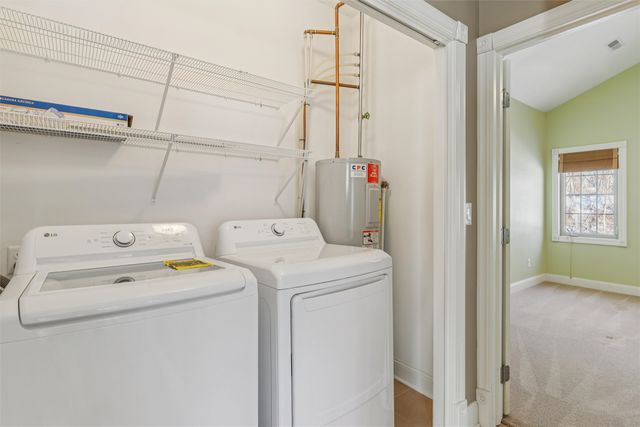 645 65th Place 165, West Des Moines, IA 50266