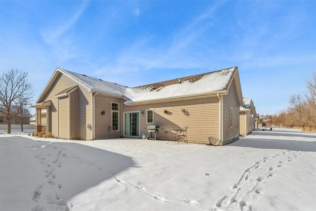 645 65th Place 165, West Des Moines, IA 50266