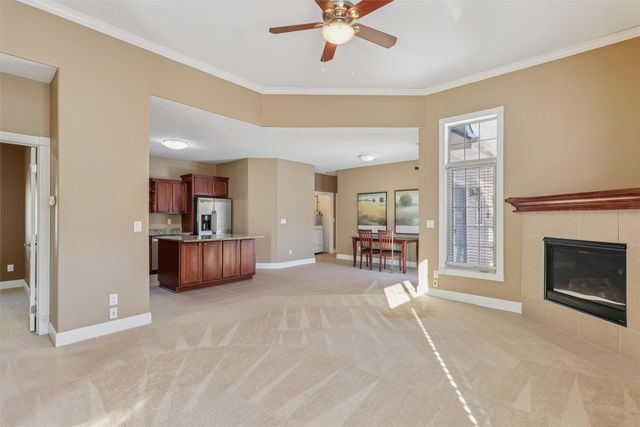 645 65th Place 165, West Des Moines, IA 50266