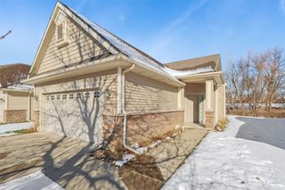 645 65th Place 165, West Des Moines, IA 50266