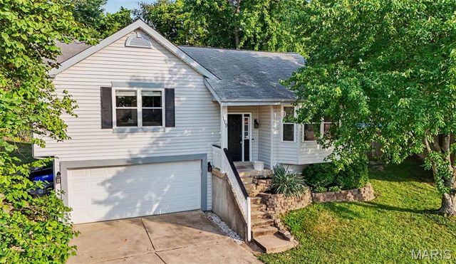 119 Aspencade Circle, St Peters, MO 63376