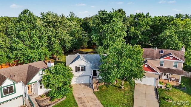 119 Aspencade Circle, St Peters, MO 63376