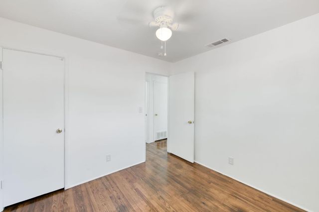 53 N Dewitt Avenue, Clovis, CA 93612