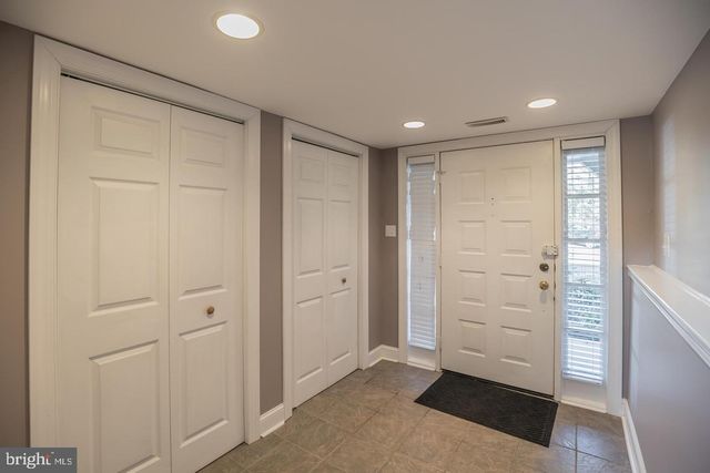 127 KINGS CROFT, Cherry Hill, NJ 08034