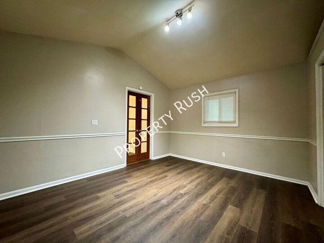 801 N Parkdale Avenue, Chattanooga, TN 37411