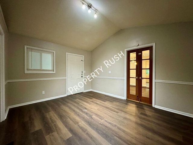 801 N Parkdale Avenue, Chattanooga, TN 37411