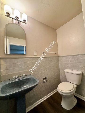 801 N Parkdale Avenue, Chattanooga, TN 37411