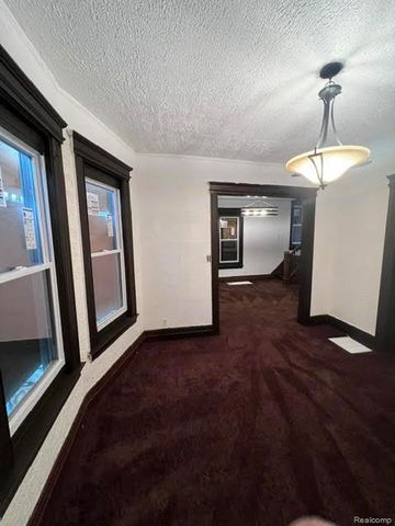 7720 E Canfield Street, Detroit, MI 48214