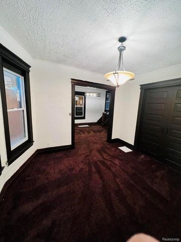 7720 E Canfield Street, Detroit, MI 48214