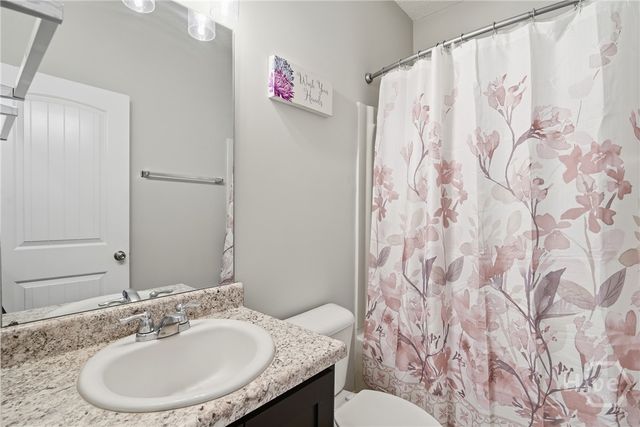 725 Meloney Drive, Hinesville, GA 31313