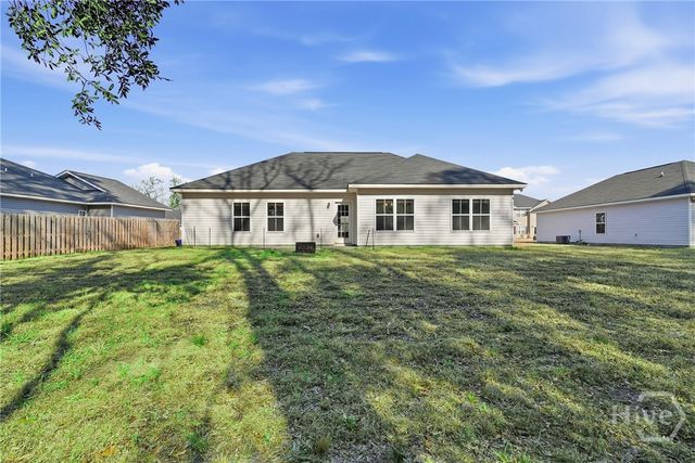 725 Meloney Drive, Hinesville, GA 31313