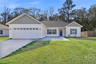 725 Meloney Drive, Hinesville, GA 31313