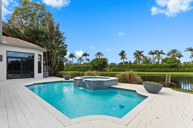 408 Vía Placita, Palm Beach Gardens, FL 33418