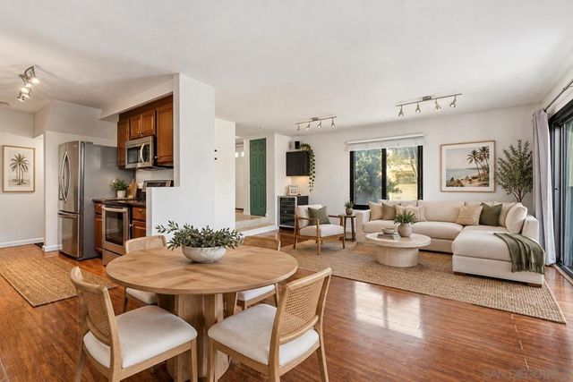 2287 Caminito Pasada 101, San Diego, CA 92107