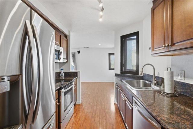 2287 Caminito Pasada 101, San Diego, CA 92107