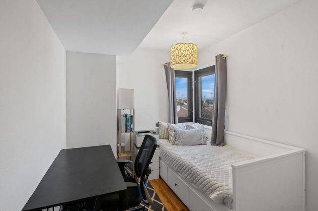 2287 Caminito Pasada 101, San Diego, CA 92107