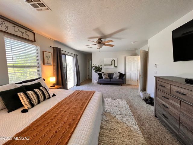 1291 Tee Up Way, Oro Valley, AZ 85737