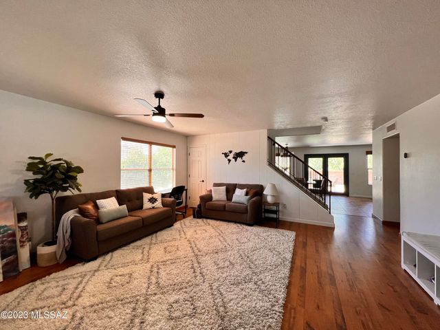 1291 Tee Up Way, Oro Valley, AZ 85737