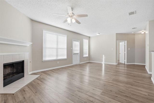 213 Beechgrove Terrace, Fort Worth, TX 76140