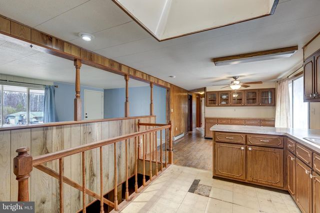 3007 MERLE CT, New Windsor, MD 21776