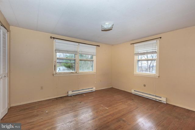 3007 MERLE CT, New Windsor, MD 21776