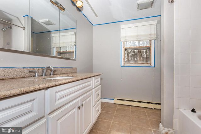 3007 MERLE CT, New Windsor, MD 21776