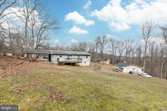 3007 MERLE CT, New Windsor, MD 21776