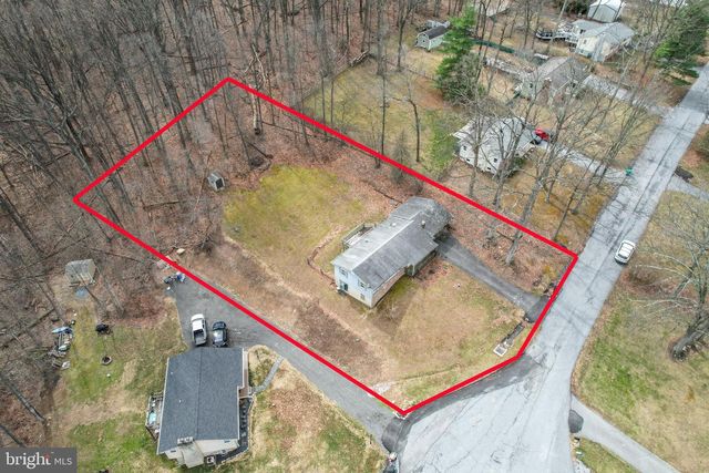 3007 MERLE CT, New Windsor, MD 21776