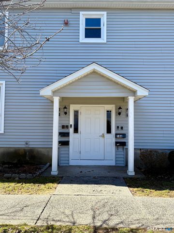 146 Carriage Path South 146, Milford, CT 06460