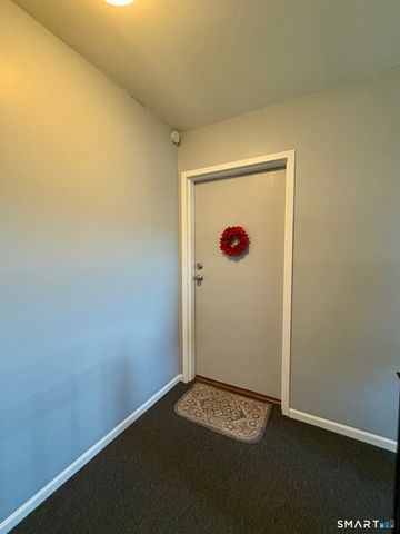 146 Carriage Path South 146, Milford, CT 06460