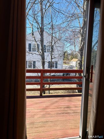 146 Carriage Path South 146, Milford, CT 06460