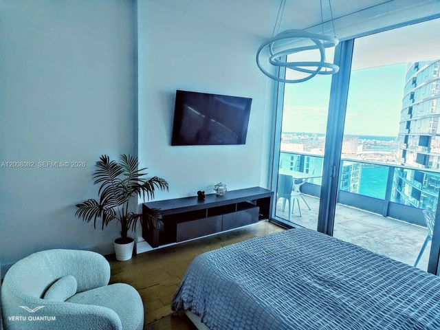 200 Biscayne Boulevard Way 5001, Miami, FL 33131