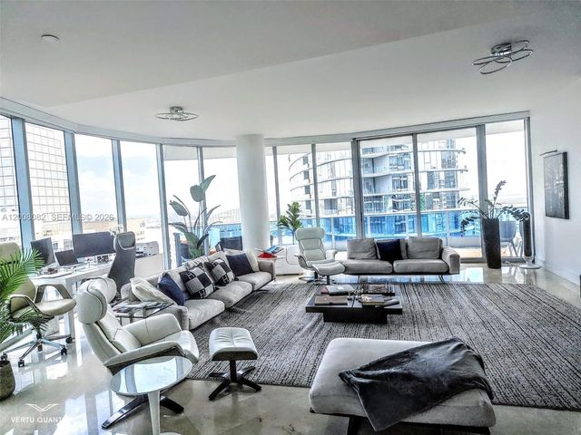 200 Biscayne Boulevard Way 5001, Miami, FL 33131